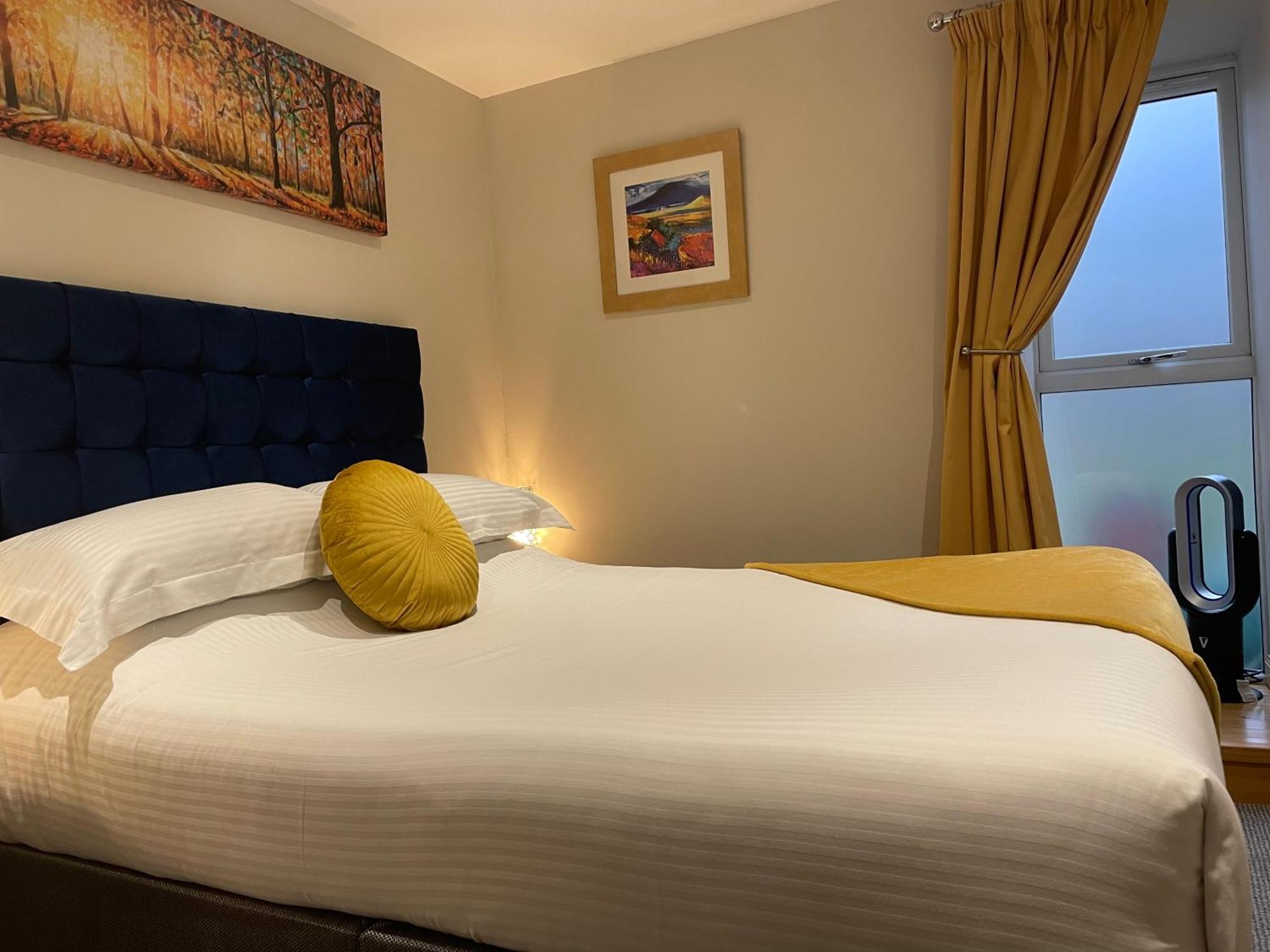 אובאן The Mews 2 Bedroom With Private Parking מראה חיצוני תמונה